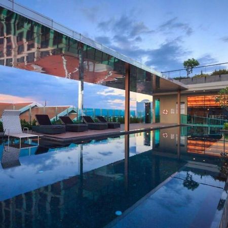 Luxury And Modern Condo In Central Chiang Mai - Astra Condo Dış mekan fotoğraf